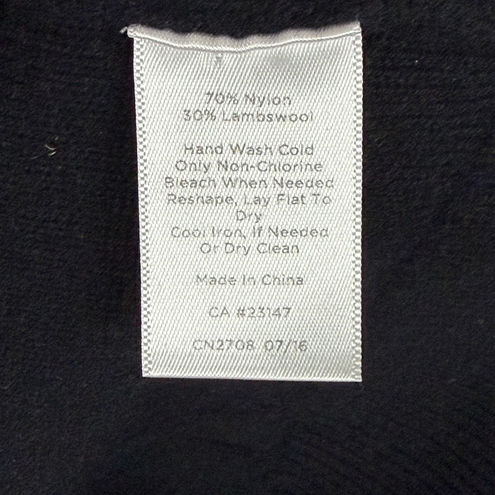 Talbots Womens Black Lambswool Blend Cable Knit Shoulder Button Sweater Large - Picture 5 of 7